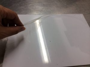 کاغذ شفاف پشت چسب دار